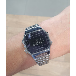 MONTRE MAZDA CASIO